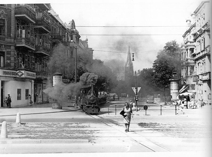 Seniorenvertretung Tempelhof-SchöneberglTrümmerbahn an der Kaisereiche